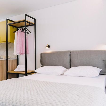 Blue Stone Luxury Suites Ліменарія Екстер'єр фото