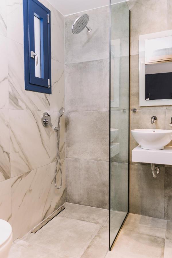 Blue Stone Luxury Suites Ліменарія Екстер'єр фото