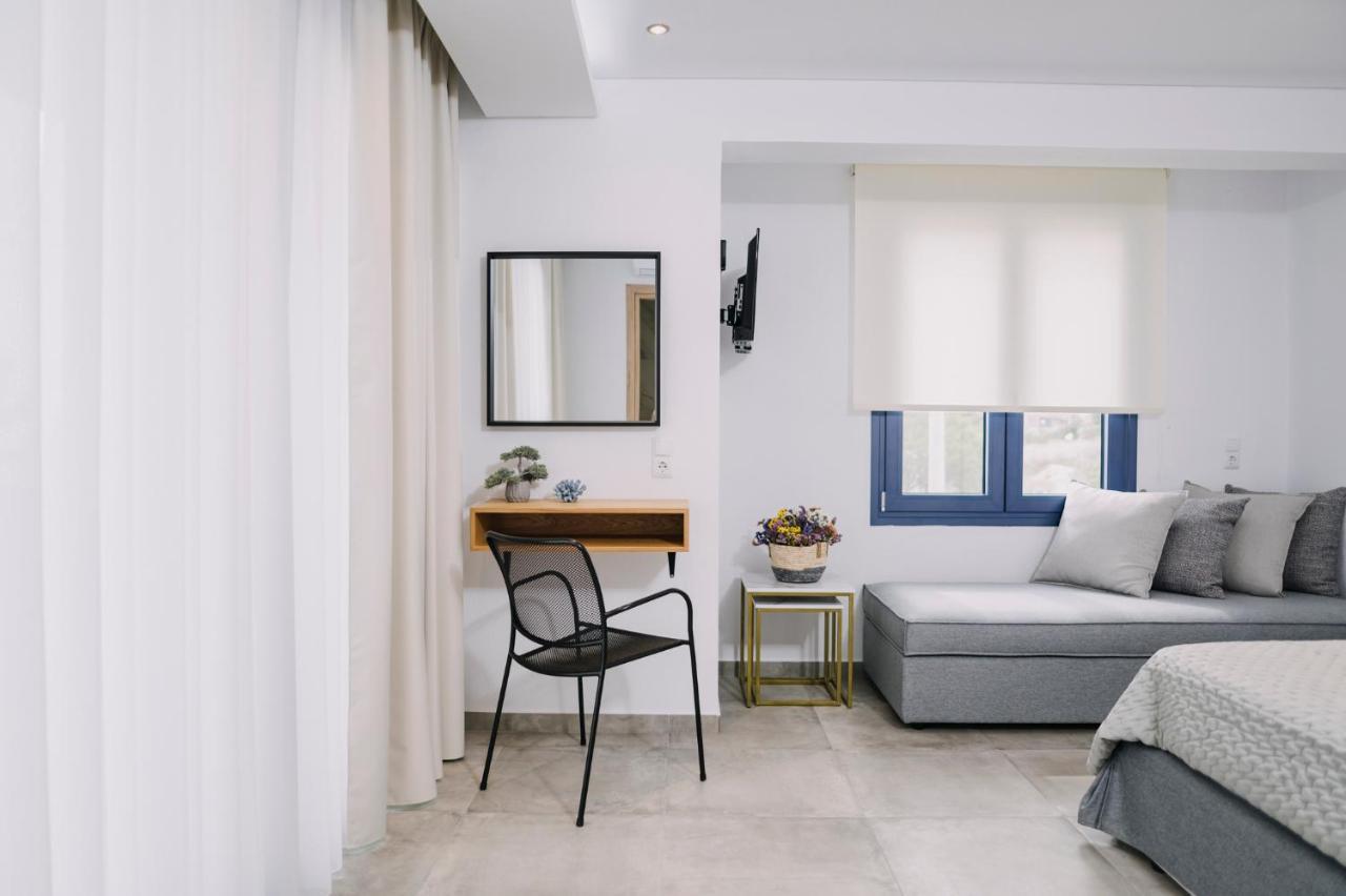 Blue Stone Luxury Suites Ліменарія Екстер'єр фото