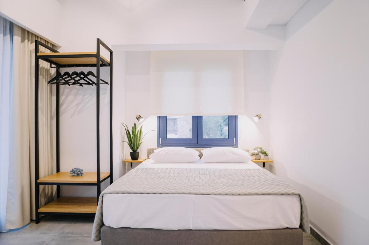 Blue Stone Luxury Suites Ліменарія Екстер'єр фото