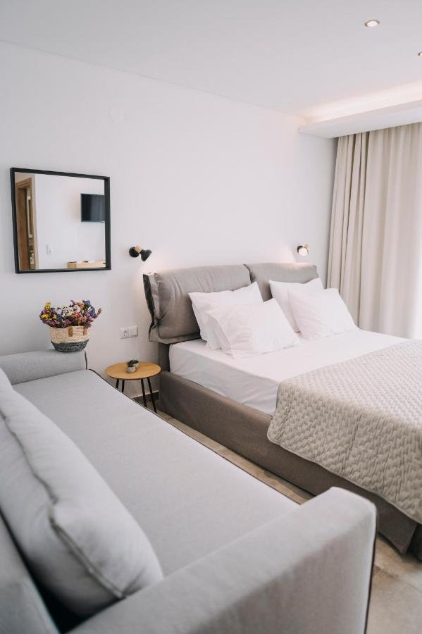 Blue Stone Luxury Suites Ліменарія Екстер'єр фото